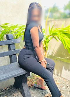 Shaini yashara 23yrs - escort in Colombo Photo 11 of 15