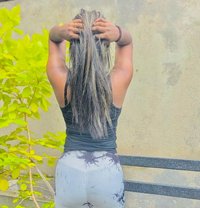 Shaini Yashara - escort in Colombo