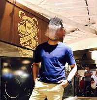 Shainiroshaan - Male companion in Colombo