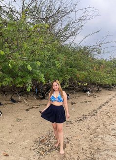 Shaira - escort in Manila Photo 1 of 2