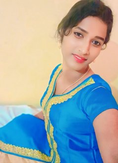 Shaithra - Transsexual escort in Bangalore Photo 1 of 1