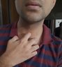 Shak - masseur in Gurgaon Photo 1 of 3