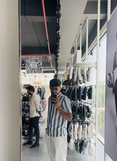 Shakespeare - Male escort in Noida Photo 2 of 2