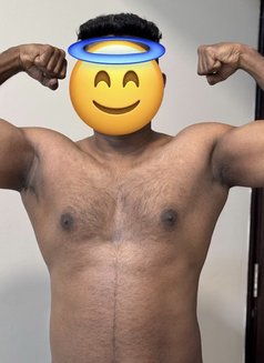 Shakewall - Male escort in Dubai Photo 1 of 1