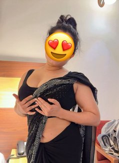 Shaki Gurl - escort in Dubai Photo 1 of 7