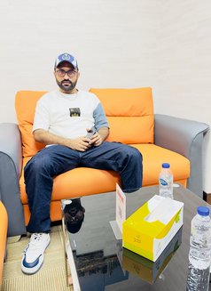 Shaki143 - Acompañantes masculino in Dubai Photo 4 of 5