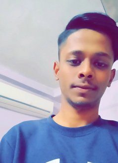 Shakib - Male escort in Kolkata Photo 2 of 3