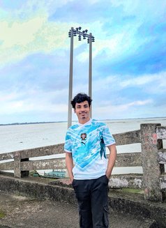 Shakil - Male escort in Dhaka Photo 3 of 4