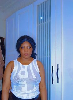 Shakila New Arrival - puta in Jeddah Photo 3 of 4