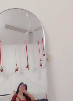 Shakira - puta in Muscat Photo 18 of 19