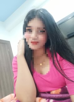 Shakshi CAM and REAL MEET SERVICE - escort in Hyderabad Photo 1 of 1