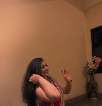 Shakshi Coll Girl Sarvice Independence - puta in Bangalore