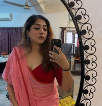 Shakshi - escort in Lucknow