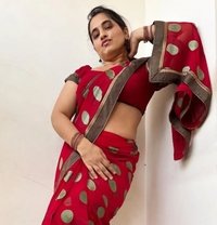 Shakshi - escort in New Delhi