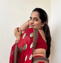 Shakshi - escort in New Delhi
