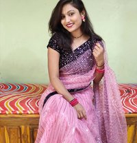Shakshi - puta in Vadodara