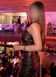 Shakshi Meet and Cam - escort in New Delhi Photo 10 of 12