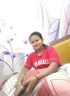 Shakshi Sharma - Agencia de putas in Gurgaon Photo 1 of 4