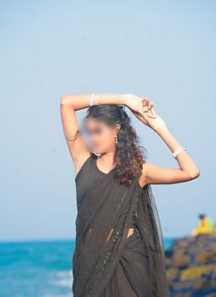 SHAKTHI Independent Tamil Slim REAL GFE - escort in Dubai Photo 10 of 10