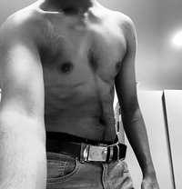 Bobby loyal - Acompañantes masculino in Singapore