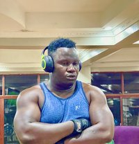 Shakur - Acompañantes masculino in Nairobi