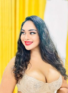 Shalani Fernando - Transsexual escort in Colombo Photo 10 of 15