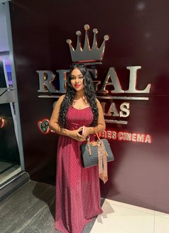 Shalani Fernando - Transsexual escort in Colombo Photo 12 of 15