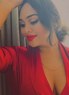 Shalani Fernando - Transsexual escort in Colombo Photo 12 of 15