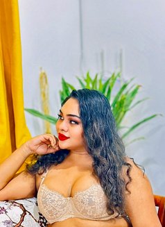 Shalani Fernando - Transsexual escort in Colombo Photo 17 of 22