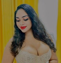 Shalani Fernando - Transsexual escort in Colombo