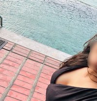 Shalani - escort in Colombo