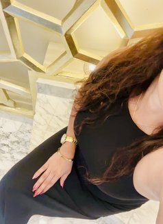 Shalani vip customer threesome&cuckold - escort in Colombo Photo 6 of 20