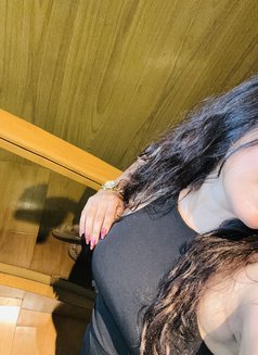 Shalani vip customer threesome&cuckold - escort in Colombo Photo 12 of 20