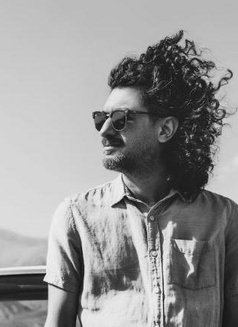 Shali Very Big Cock 23cm - Male escort in Dubai Photo 1 of 3