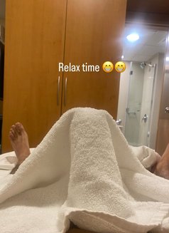 Shali Very Big Cock 23cm - Male escort in Dubai Photo 2 of 3