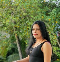 Shalini - puta in Amritsar