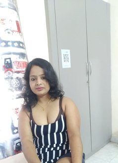 Shalini Genuinely(No advance) - escort in Chennai Photo 4 of 22