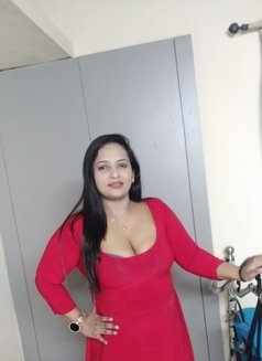 Shalini Genuinely(No advance) - escort in Chennai Photo 7 of 22