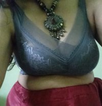 Shalini - escort in Mumbai