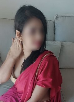 Shalini Real GFE Nd Independent - escort in Dubai Photo 8 of 12