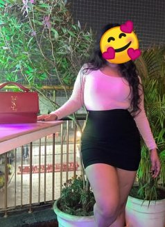 Shalini - escort in Colombo Photo 3 of 7