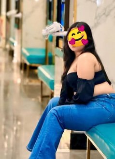 Shalini - escort in Colombo Photo 6 of 7
