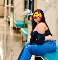 Shalini - escort in Colombo
