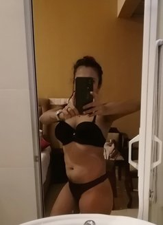 Shalini - escort in Colombo Photo 1 of 1