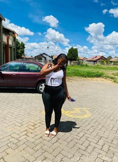 Shallot - escort in Guangzhou Photo 4 of 6