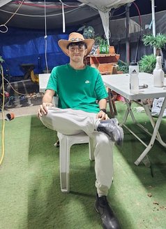 Shalom - Male escort in Tel Aviv Photo 1 of 7