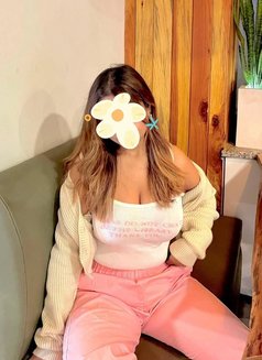 Shalu Escort - escort in Ahmedabad Photo 1 of 3