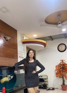 Shalu - escort in Bangalore Photo 1 of 4