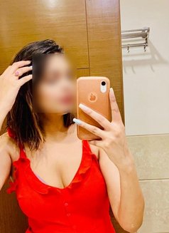 Shalu in Bangalore spl in bare bj - escort in Bangalore Photo 2 of 10