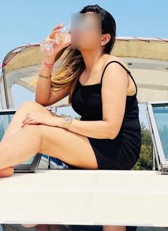 Shalu in Bangalore spl in bare bj - escort in Bangalore Photo 4 of 10